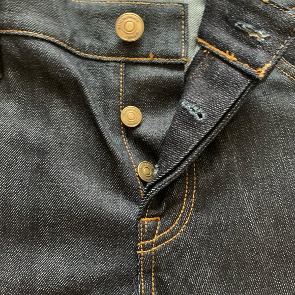 Brand New Burberry Shorts - Picture 5 of 7